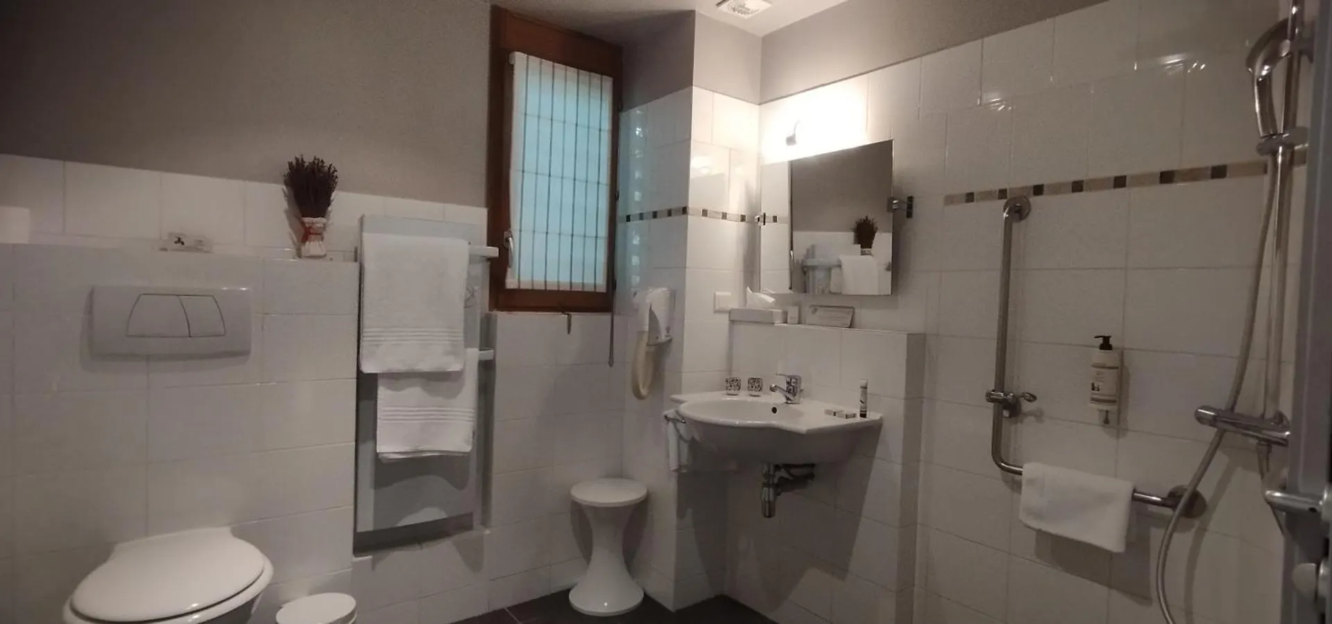 Hotel Les Esclargies Rocamadour 3*,  France